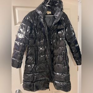 Black winter jacket by Michael Kors. Size L